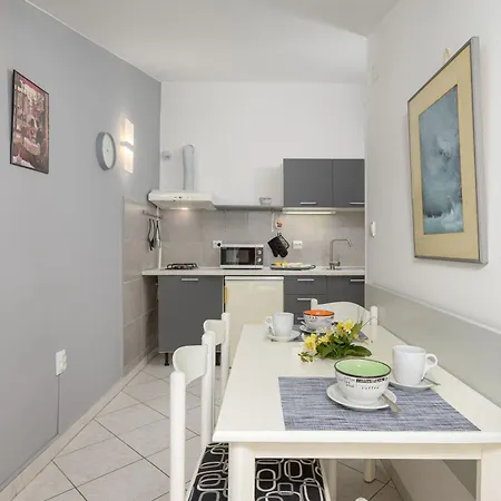 Apartment Schoene 6 Stinjan