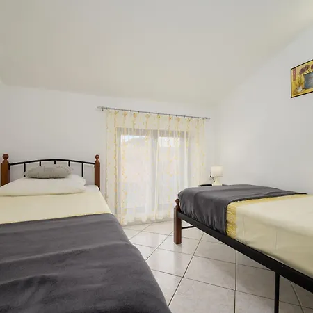 Apartment Schoene 6 *