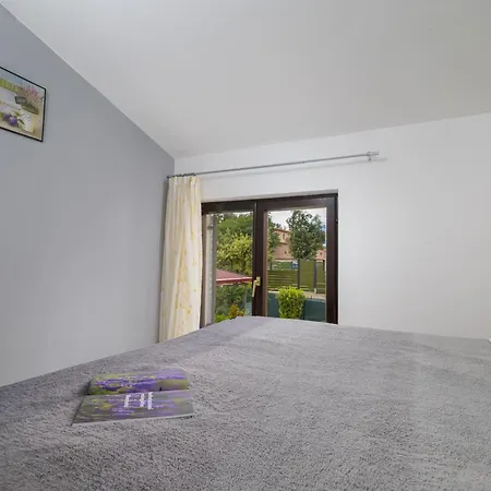 Apartment Schoene 6 *